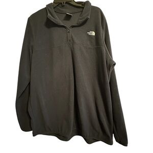 The‎ North Face Women’s Black pullover